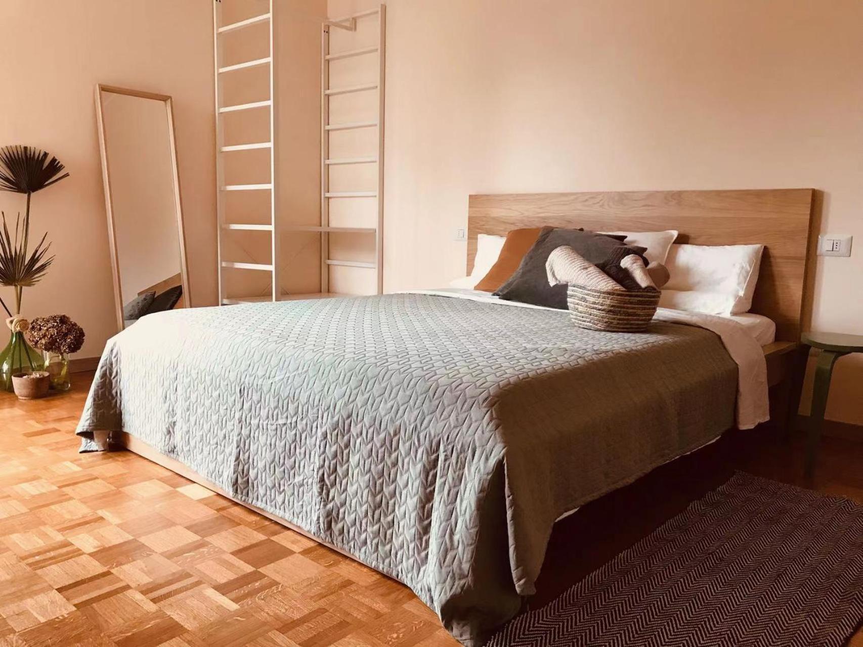 Casa Ling -Ac - Parking-2Bathrooms コモ エクステリア 写真