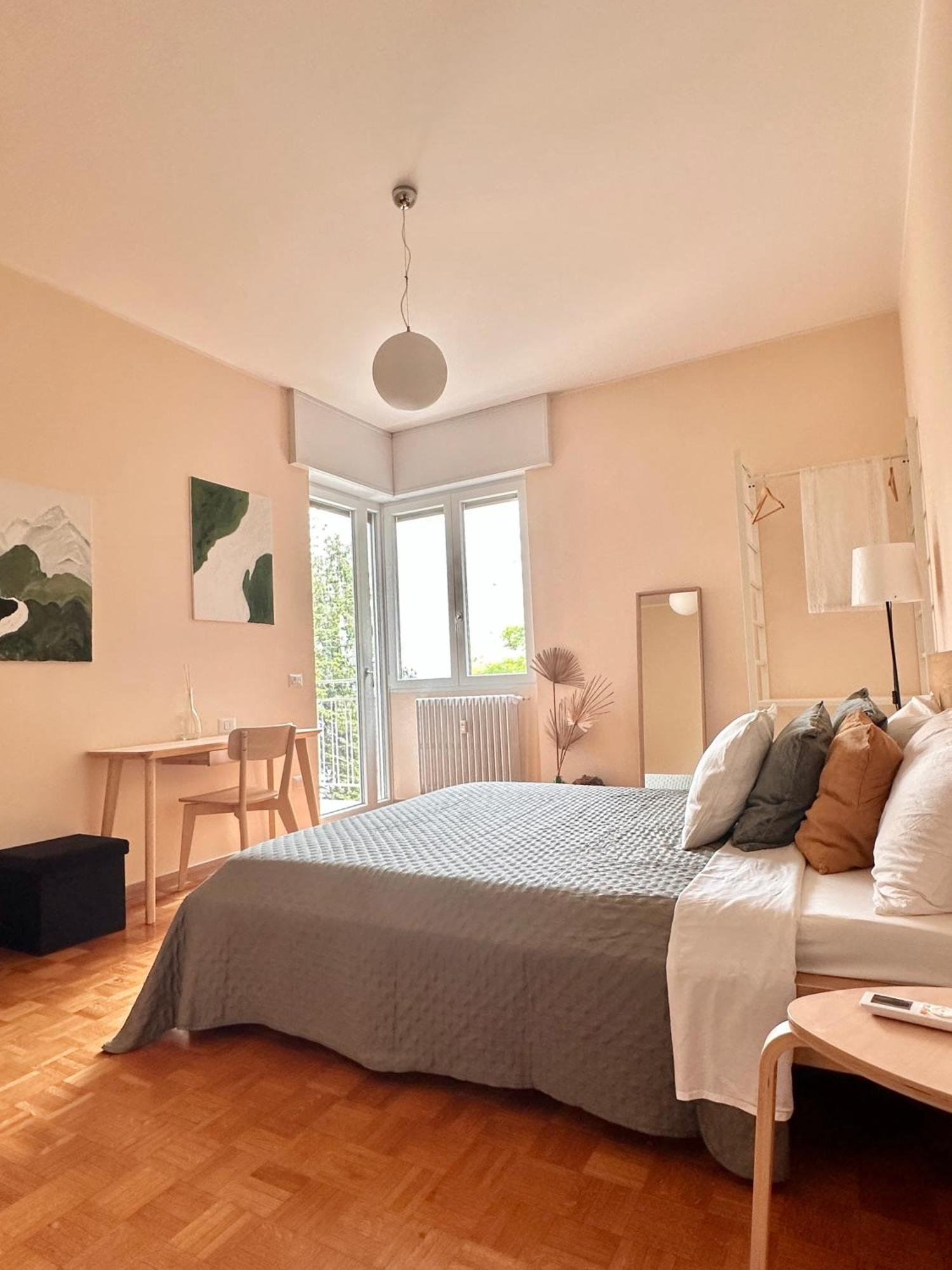 Casa Ling -Ac - Parking-2Bathrooms コモ エクステリア 写真